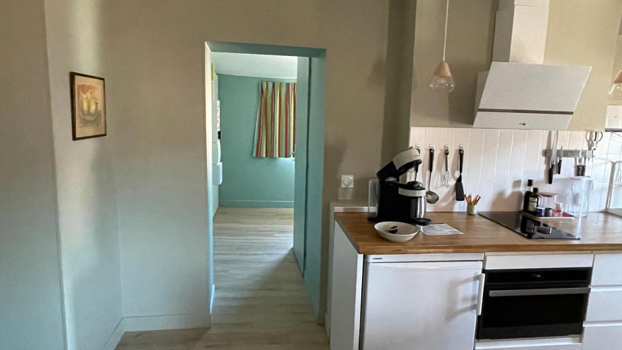 Au Coeur Du Vieux Toulon Au Calme Appartement Renove Climatise Confortable Etage Eleve Avec Ascenseur Proche Parking Et Toutes Commodites ภายนอก รูปภาพ